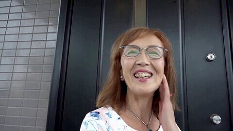 Зрелые тощие, японская бабушка, миньет