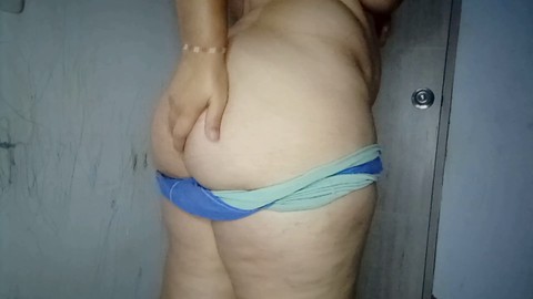 Curvy latina, masturbate, voyeur