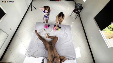 금발 영계, 세갈래, 오랄 섹스 금발 영계, 세갈래, 오랄 섹스