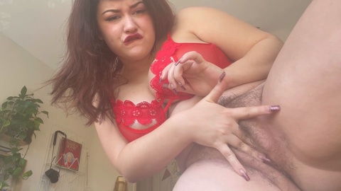 Natural beauty with hairy pussy gets filled with creamy surprise