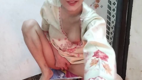 La hot bhabhi Kajolbabs solo quiere pasar un buen rato